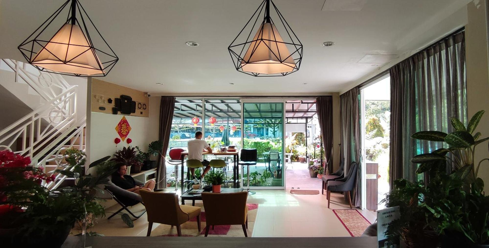 Rovers Inn Guesthouse - Age 11 And Above Only (Adults Only) ตานาห์ราตา ภายนอก รูปภาพ